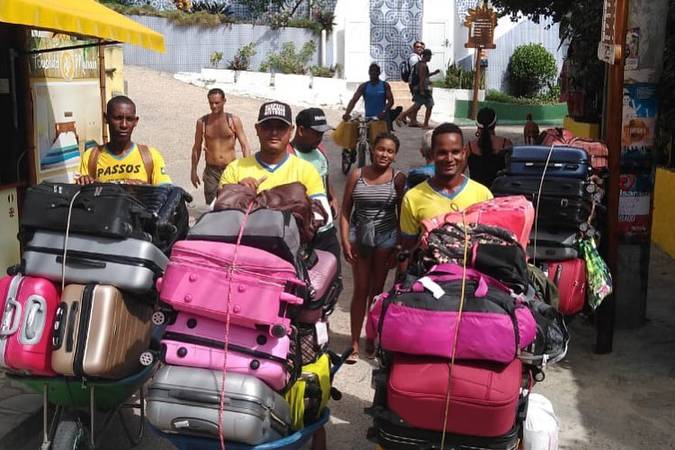 taxis carregadores - foto @vibemorrodesp